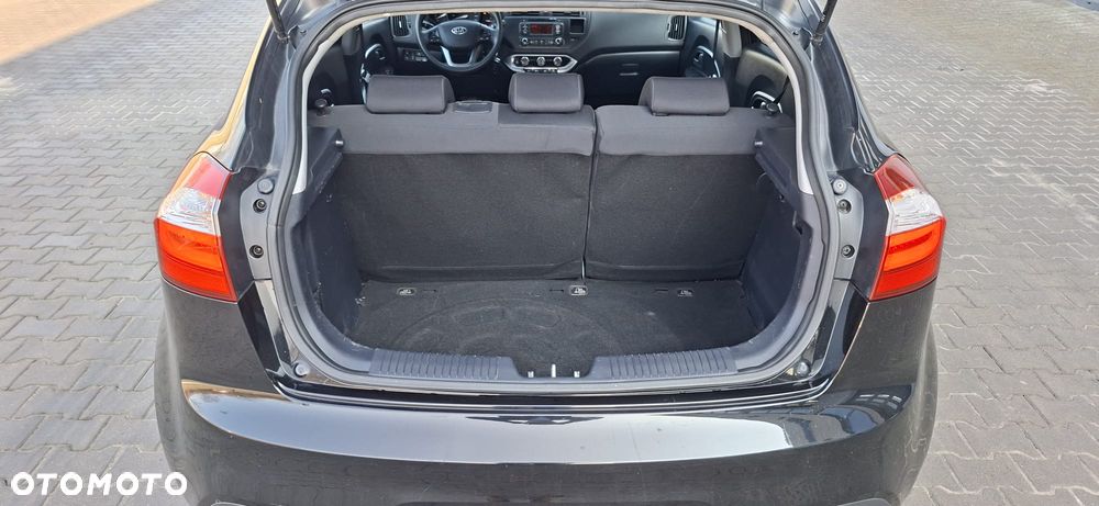 Kia Rio 1.2 Attract - 30