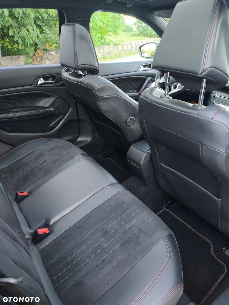 Peugeot 308 BlueHDi FAP 150 Stop&Start GT-Line Edition - 23