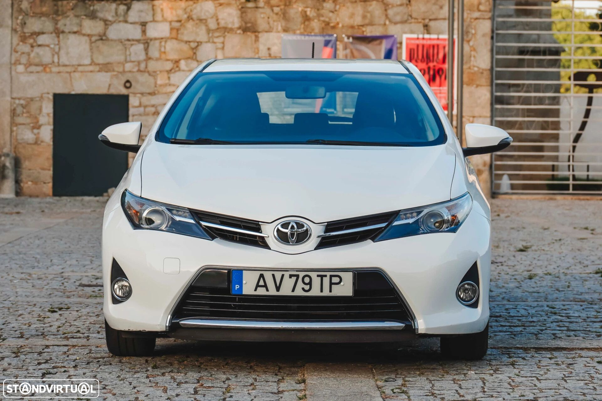 Toyota Auris 1.4 D-4D Comfort+J16+Navi - 2