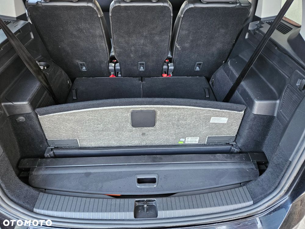 Volkswagen Touran 2.0 TDI SCR DSG Comfortline - 13