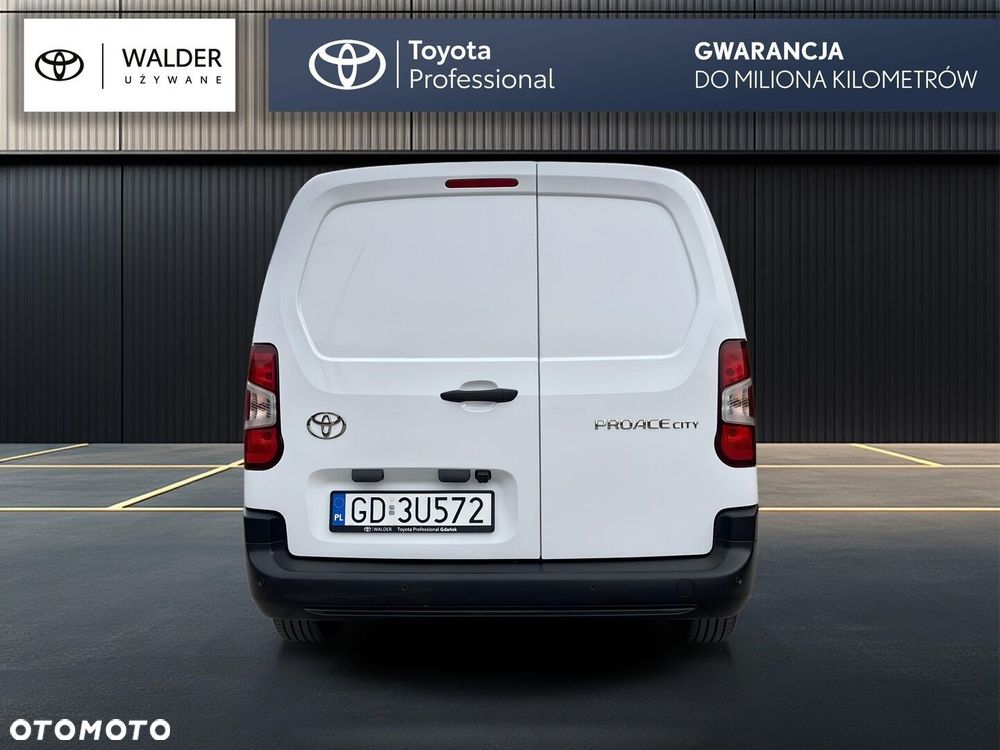 Toyota PROACE CITY - 7