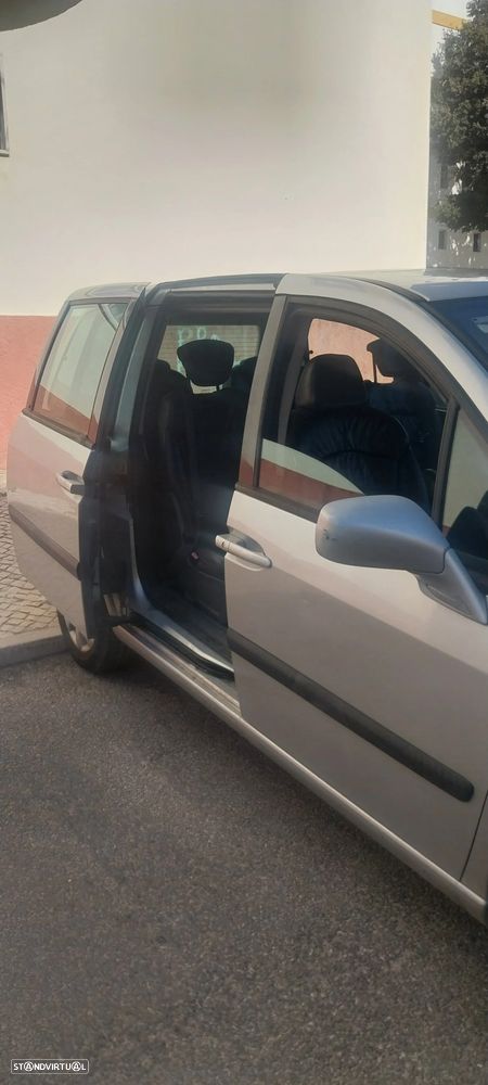 Peugeot 807 - 6