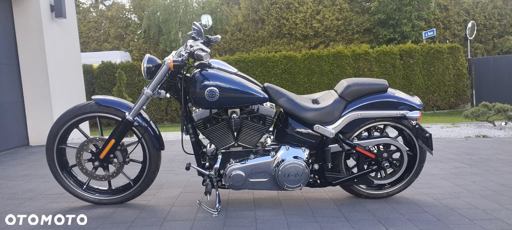 Harley-Davidson FXSB Breakout - 36