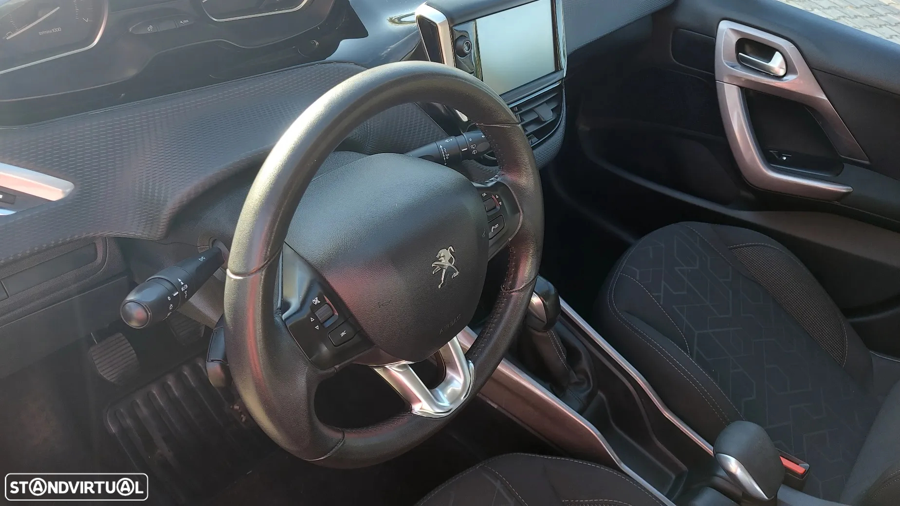 Peugeot 2008 PureTech 82 Style - 9