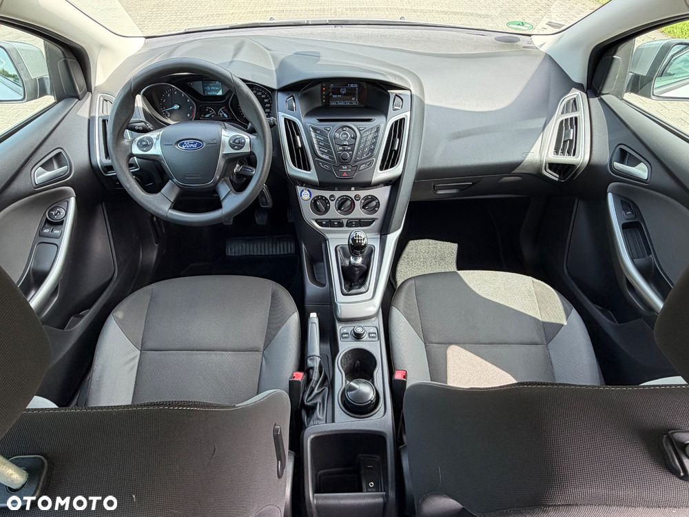 Ford Focus 1.6 EcoBoost Start-Stopp-System - 27