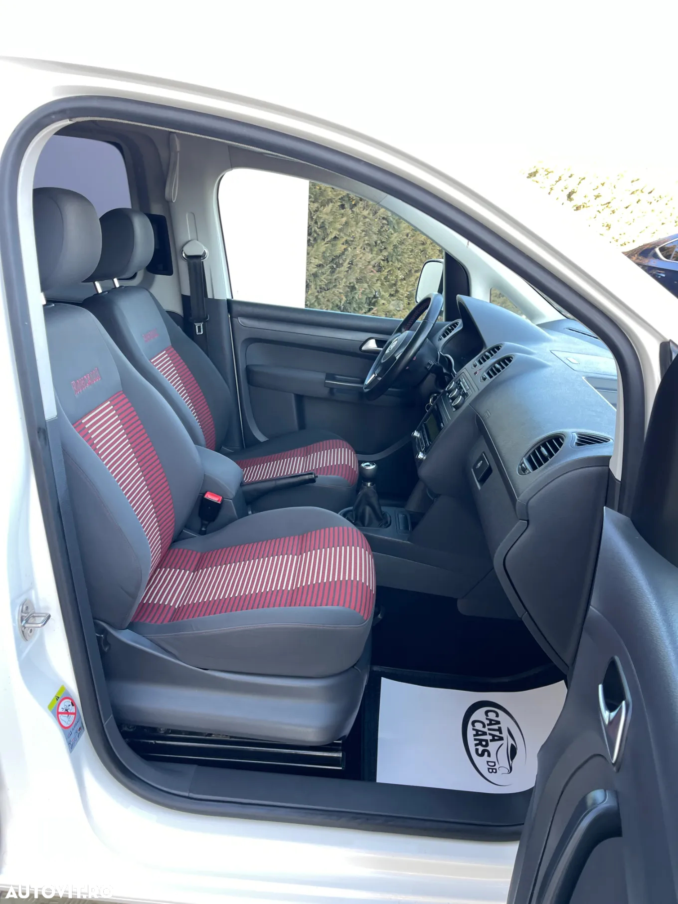 Volkswagen Caddy Maxi 2.0 TDI 4Motion Trendline - 22