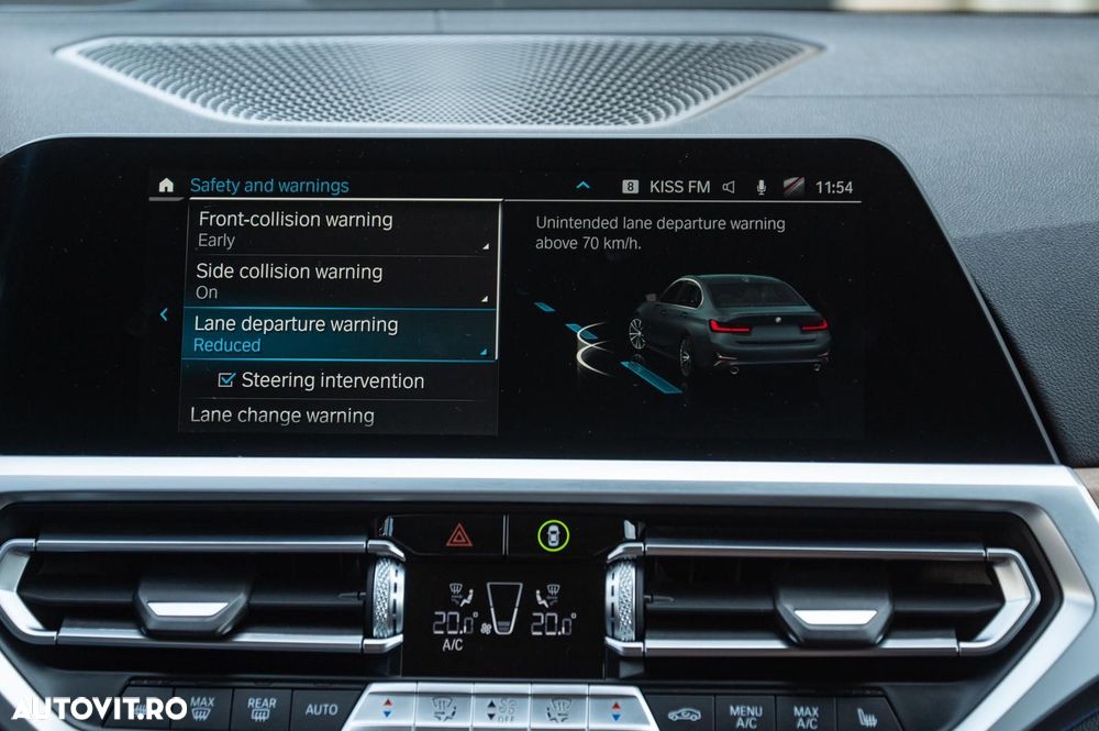 BMW Seria 3 320d xDrive AT Luxury Line - 19