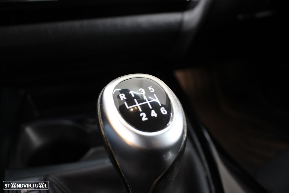 BMW 116 d EfficientDynamics Edition Sport Line - 34