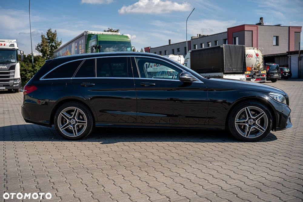 Mercedes-Benz Klasa C 220 d T 9G-TRONIC - 9