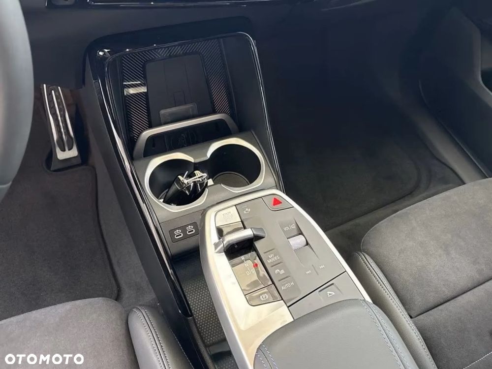 BMW X1 M35i xDrive - 22