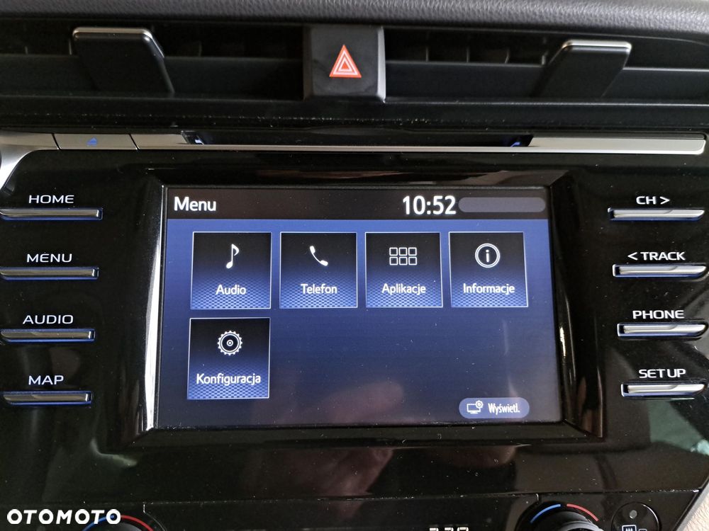 Toyota Camry 2.5 Hybrid Comfort CVT - 25