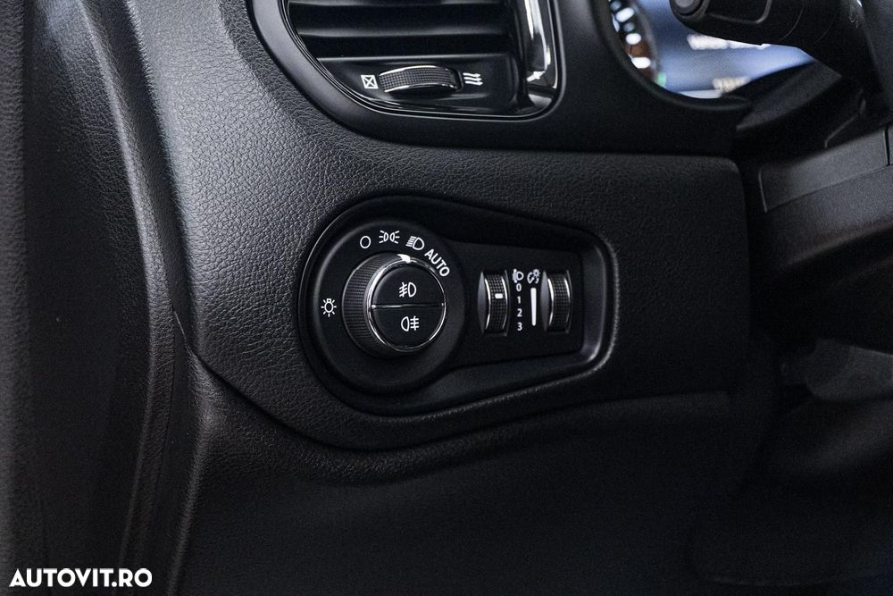 Jeep Renegade 1.5 GSE T4 48V e-Hybrid Automatik Limited - 25