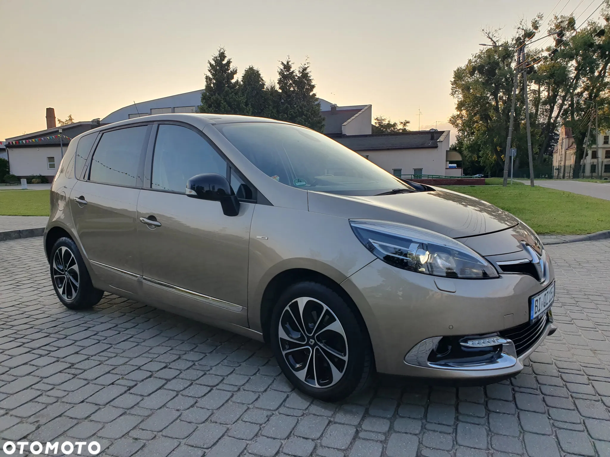Renault Scenic ENERGY TCe 130 S&S Xmod Bose Edition - 5
