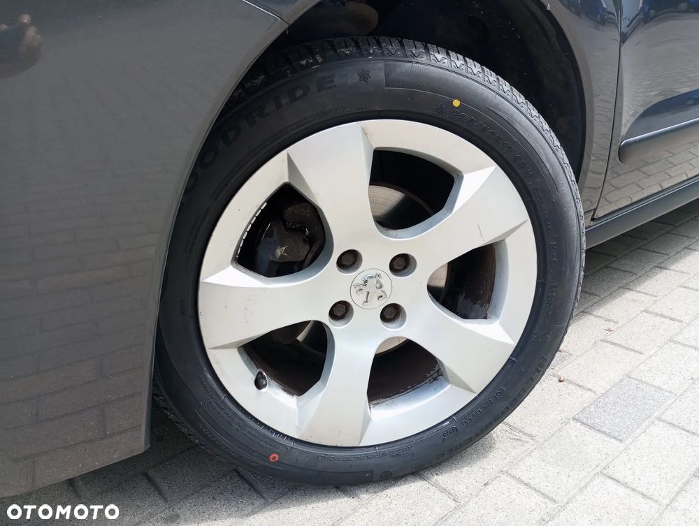 Peugeot 3008 120 VTi Active - 28