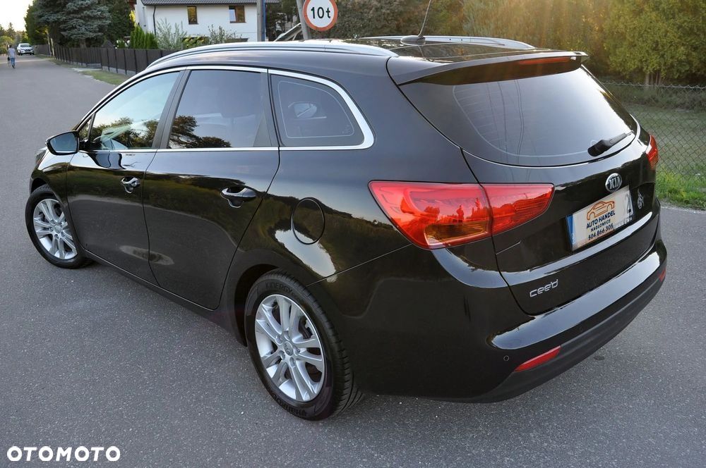 Kia Ceed 1.6 GDI Platinum Edition - 5