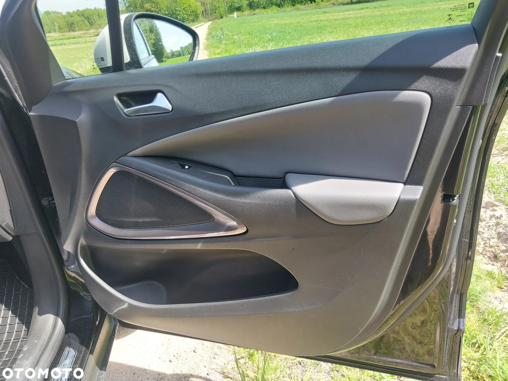 Opel Crossland X - 27