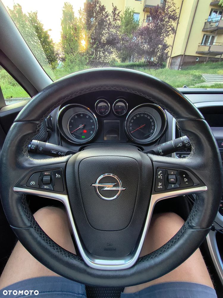 Opel Astra 1.4 T Sport - 14