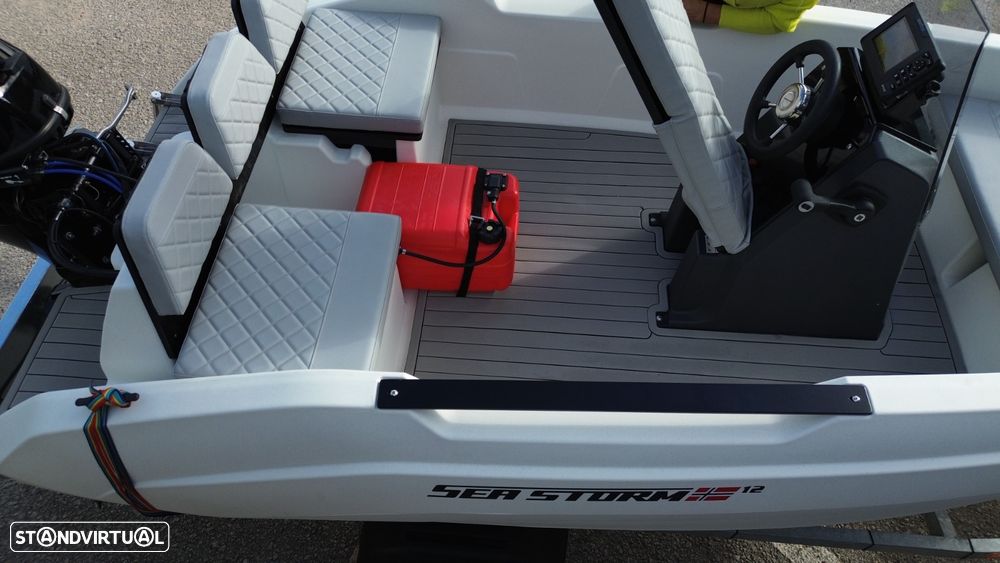 SeaStorm Boat SeaStorm 12 HDPE - 12