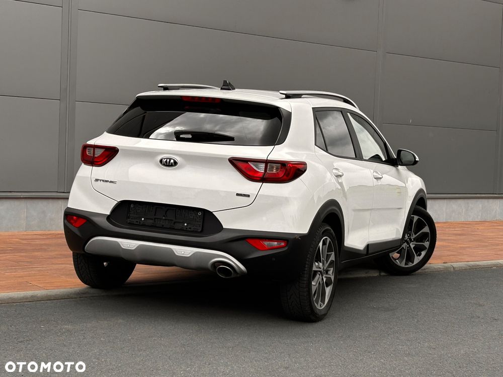 Kia Stonic - 19