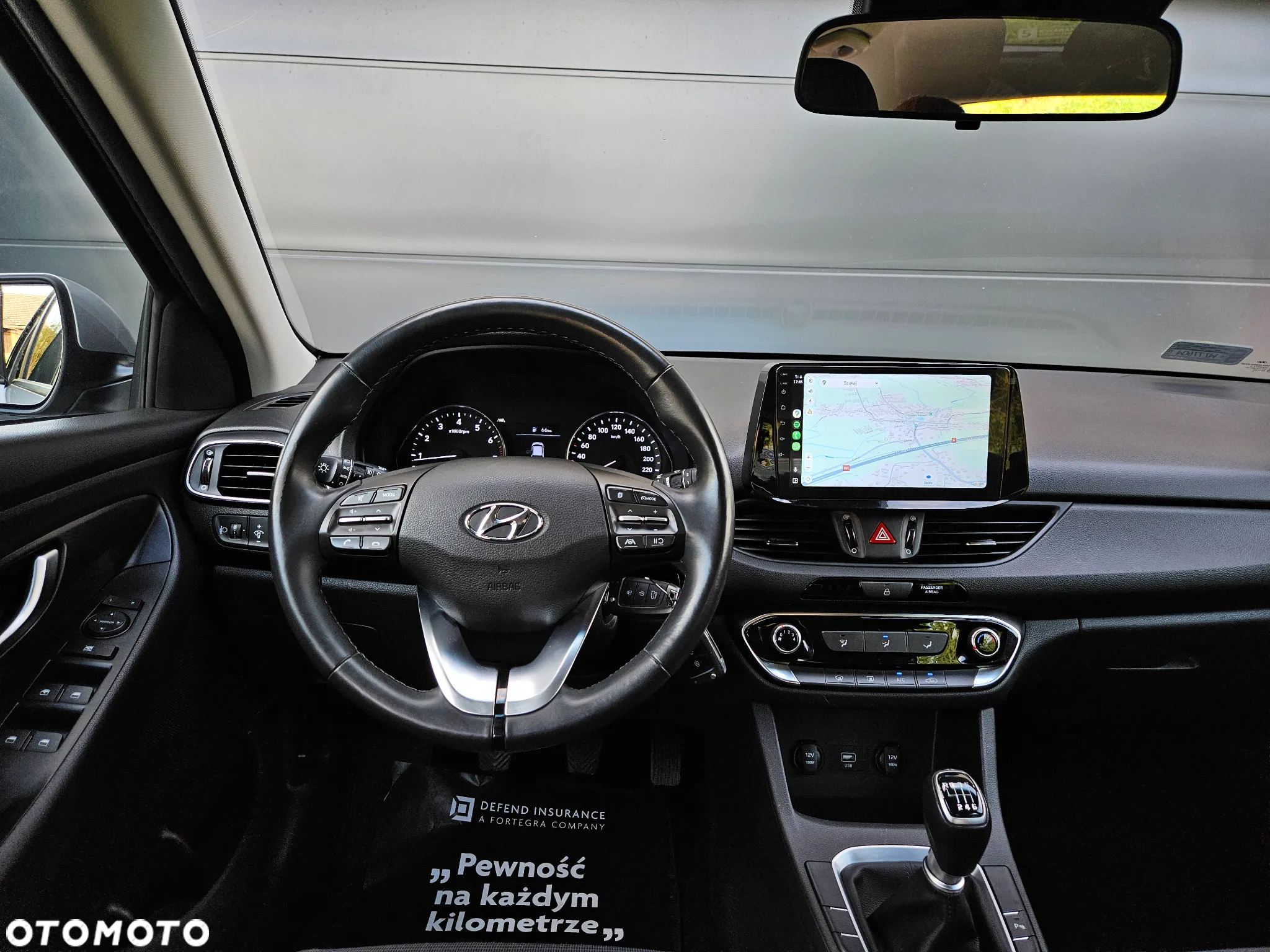 Hyundai i30 1.5 DPI Classic + - 10