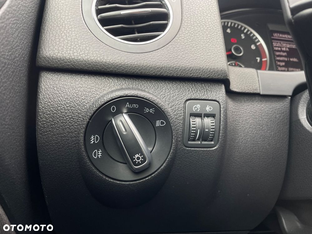 Volkswagen Golf Plus 1.2 TSI Style - 21