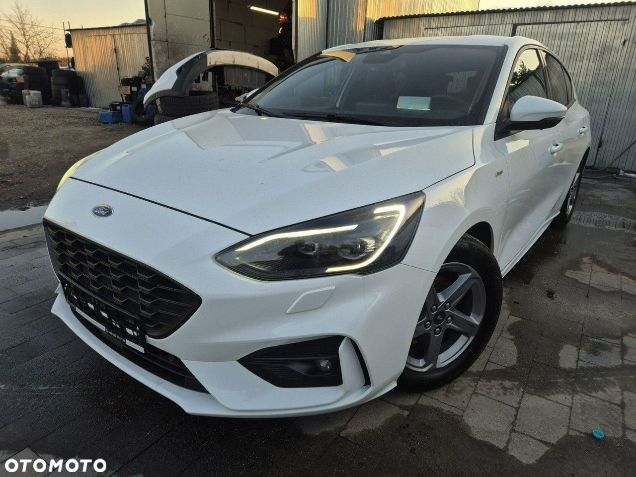 Ford Focus - 1