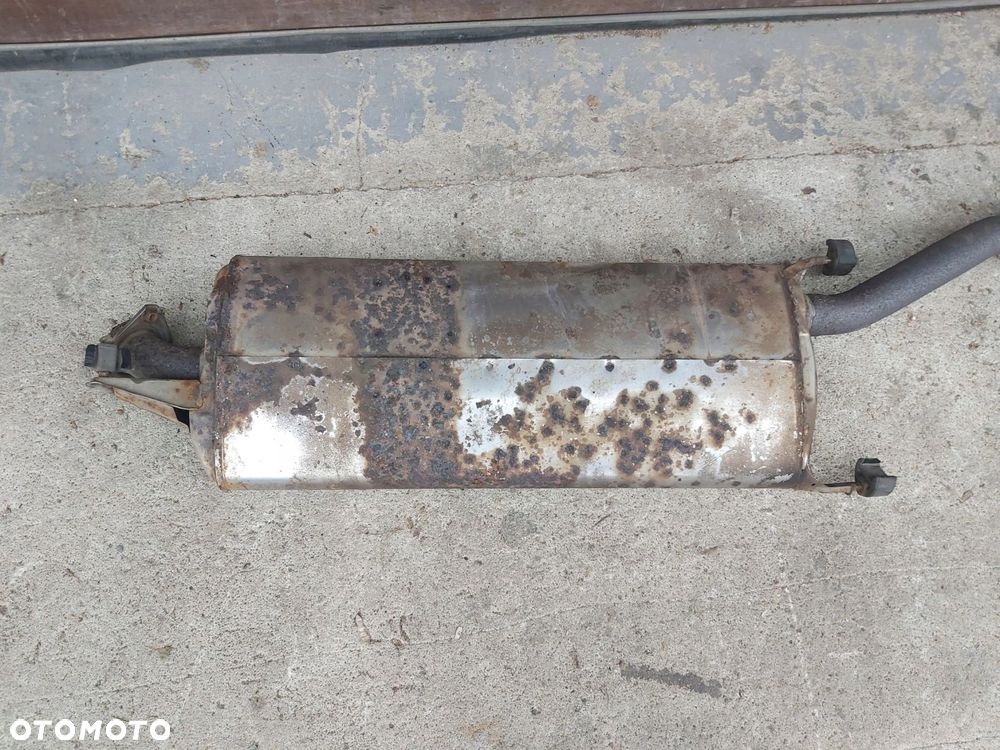 Toyota Rav4 III LIFT 2,2 d4d katalizator tłumik środkowy - 2