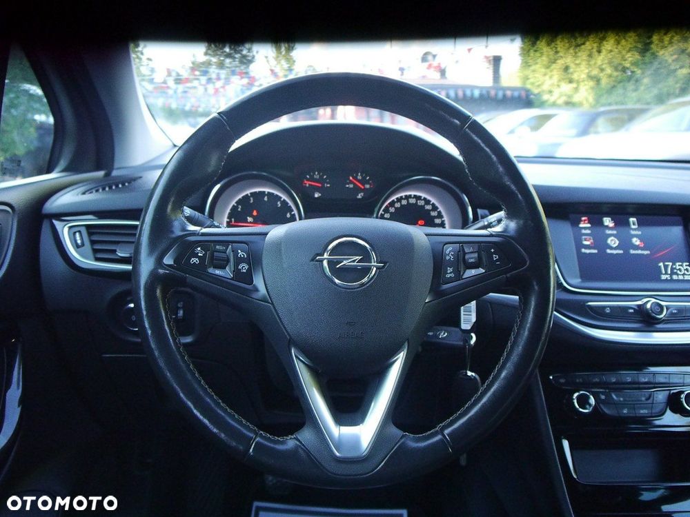 Opel Astra - 16