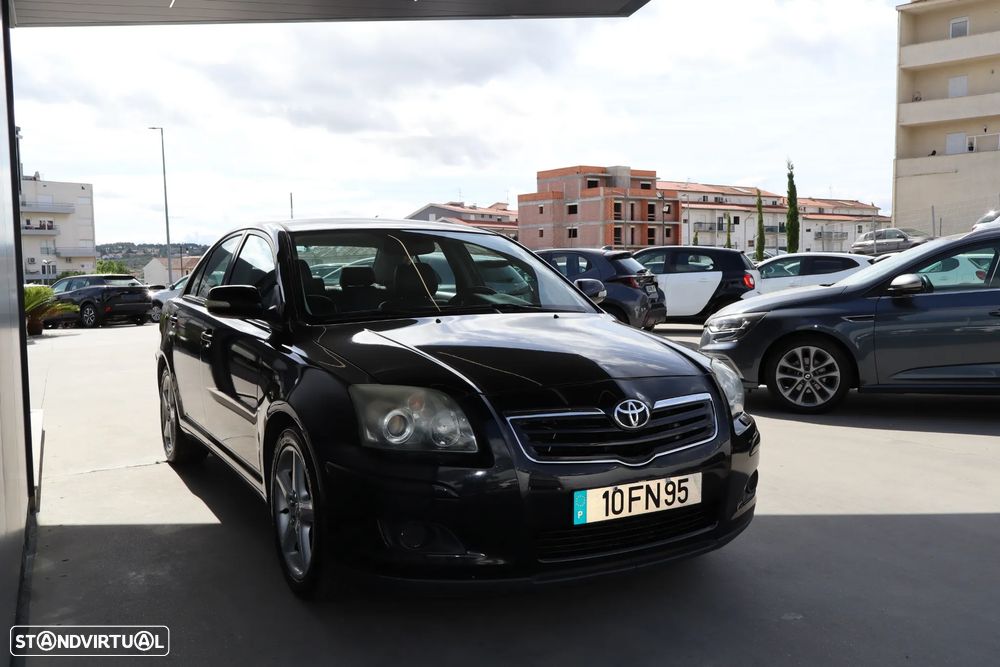 Toyota Avensis SD 2.2 D-4D Sol+GPS - 6