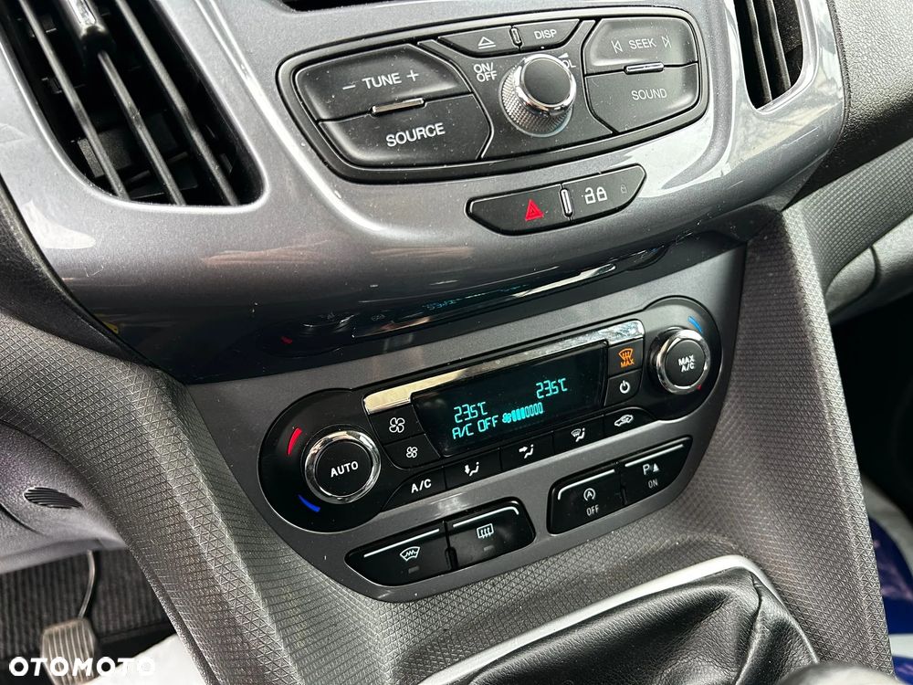 Ford Tourneo Connect 1.5 TDCi Titanium - 13