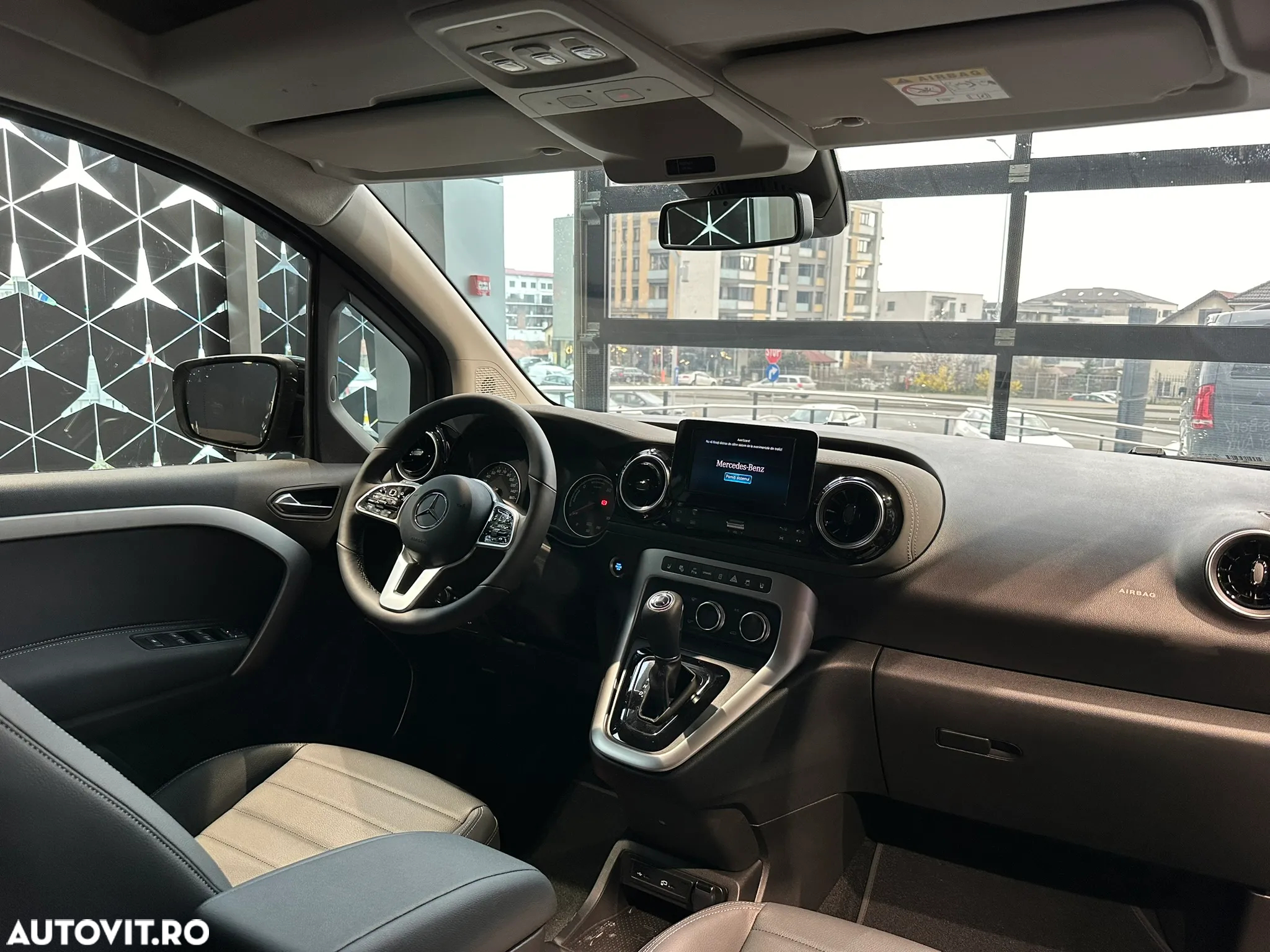 Mercedes-Benz EQT 200 Premium - 15