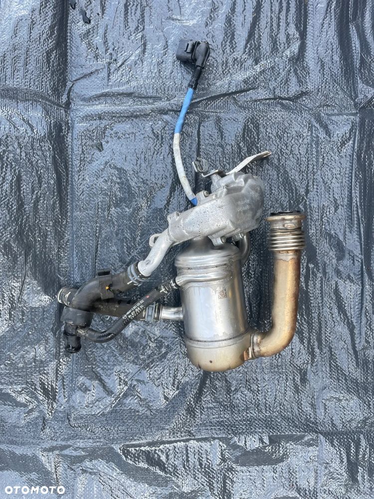 VW Crafter II 2022r. 2.0TDi CHŁODNICZKA CHŁODNICA ZAWÓR EGR - 1