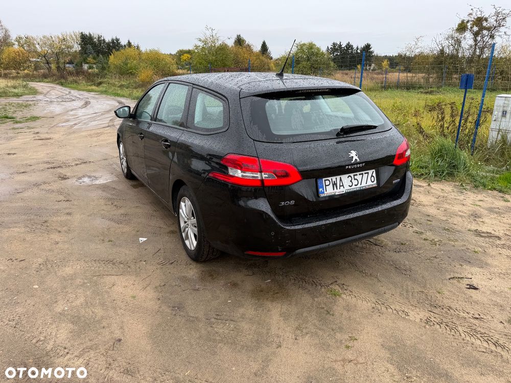 Peugeot 308 - 10