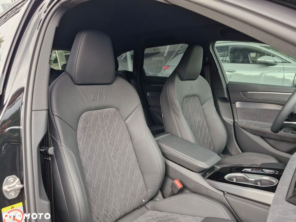 Audi A6 Avant TFSI mHEV 200 kW Quattro S tronic - 13