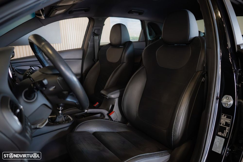 Hyundai i30 N 2.0 T-GDi Pack Performance - 5
