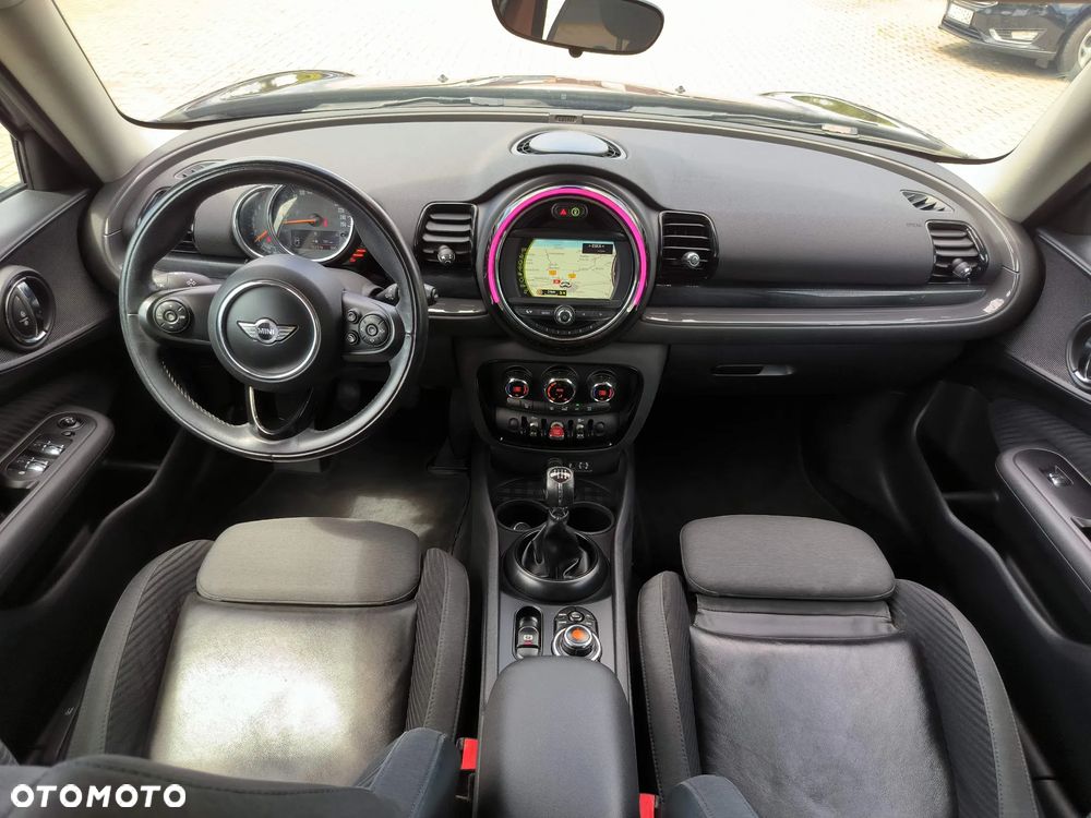 MINI Clubman One Blackyard - 5