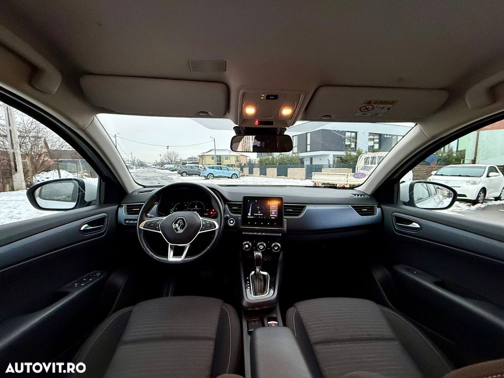 Renault Arkana E-TECH 145 INTENS - 9