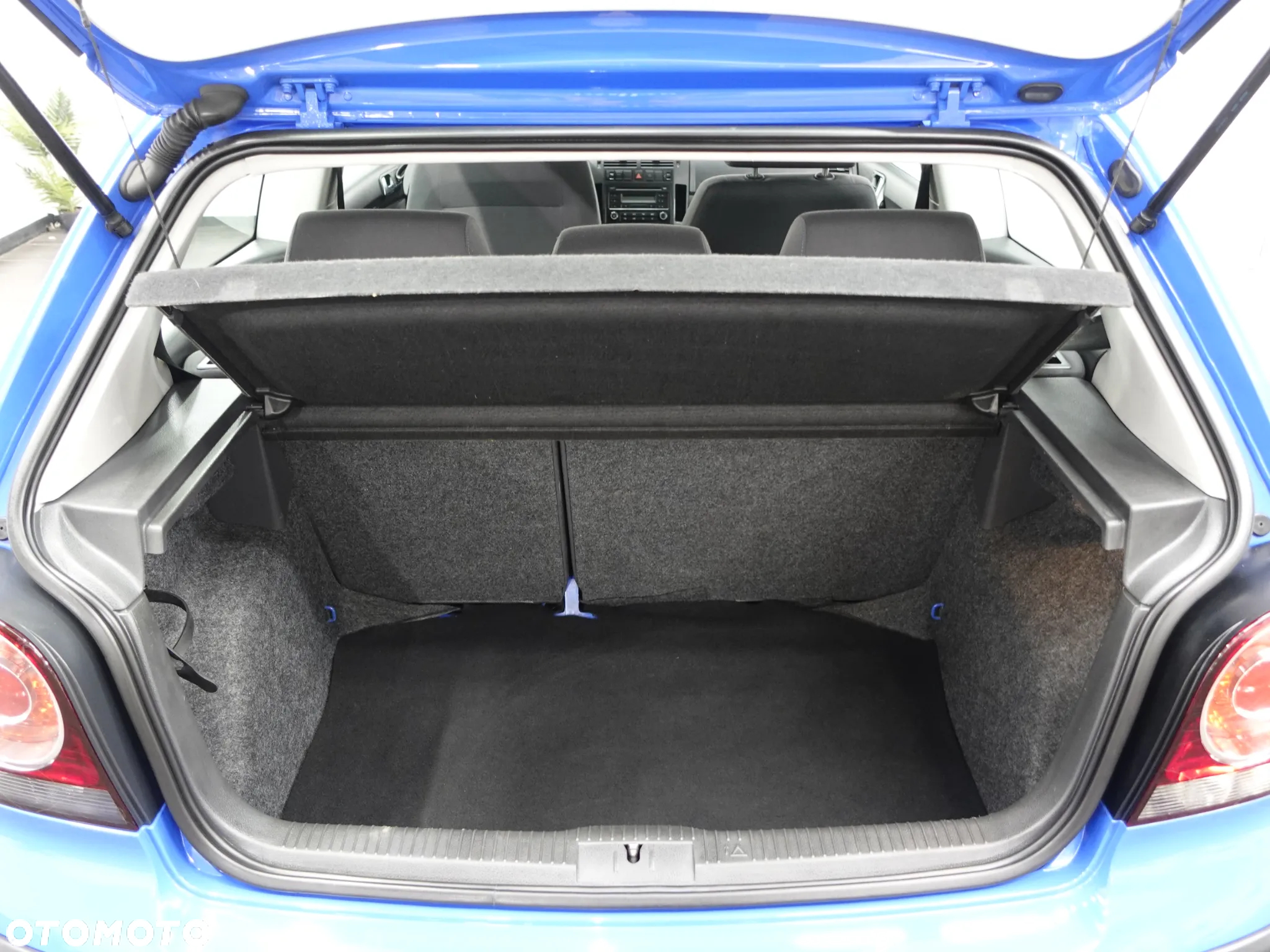 Volkswagen Polo 1.2 Tour - 26