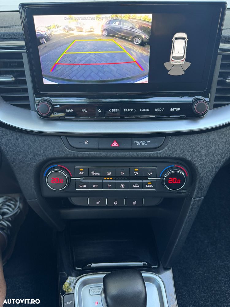 Kia Ceed 1.6 CRDi DCT Spirit - 18