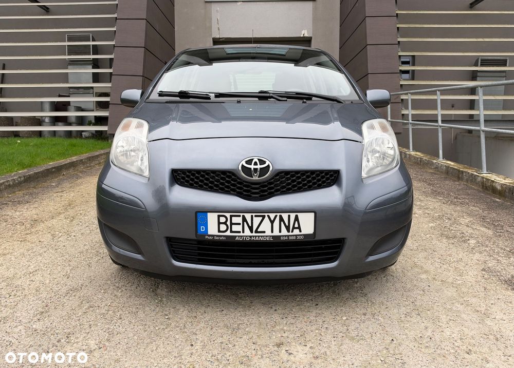 Toyota Yaris - 4