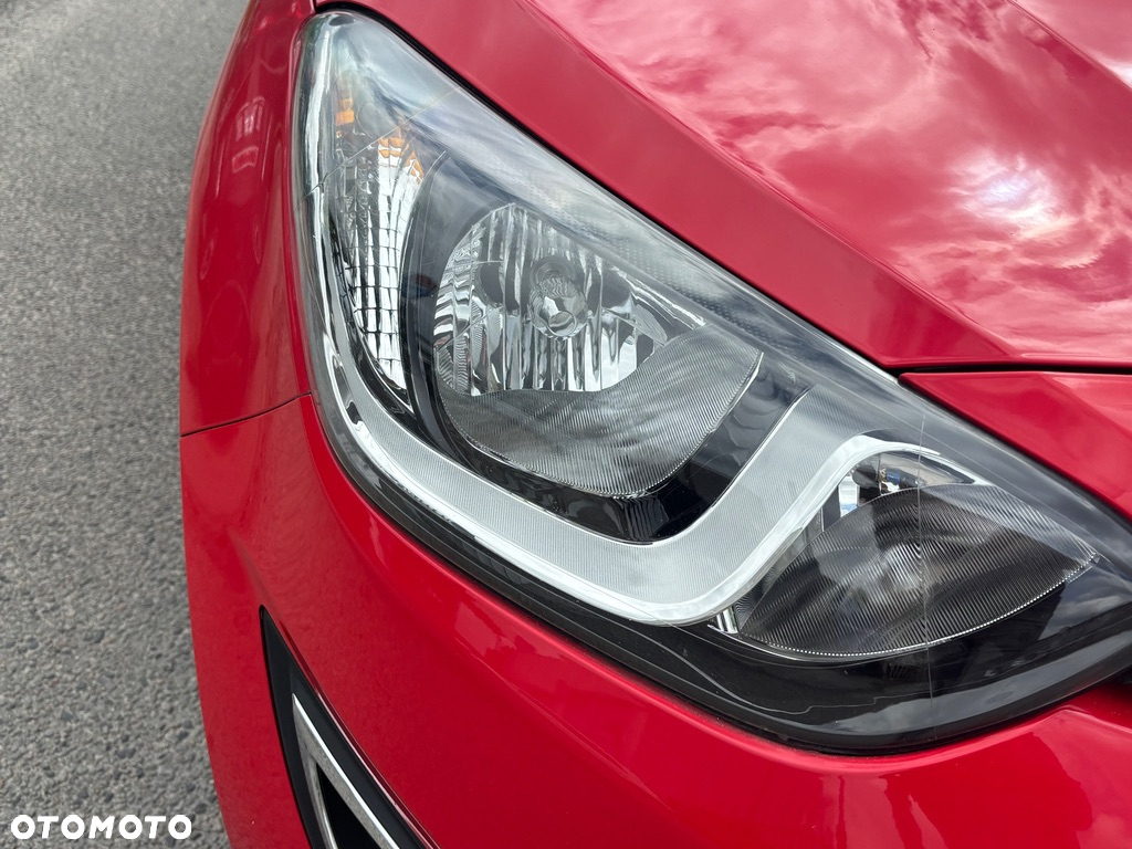 Hyundai i20 1.2 Fifa World Cup Edition - 17