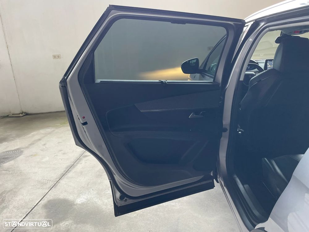 Peugeot 5008 1.6 BlueHDi Crossway EAT6 - 18