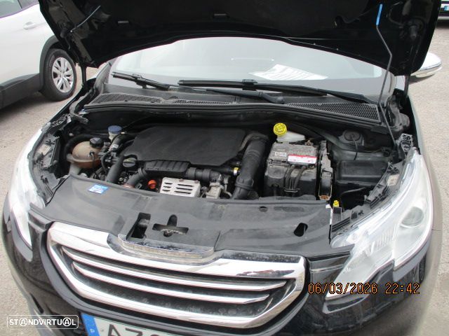 Peugeot 2008 PureTech 110 Stop&Start Active - 10