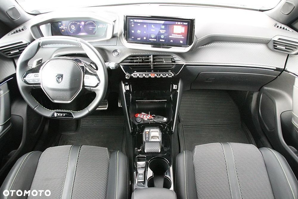 Peugeot 2008 - 21