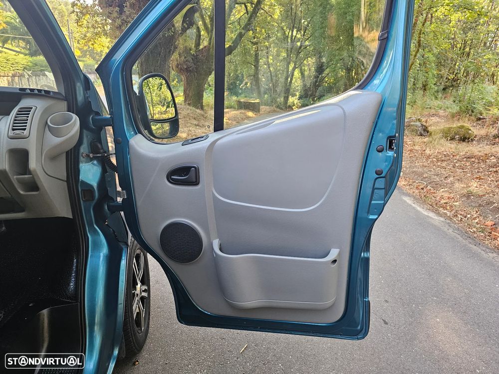 Renault Trafic 2.0 dCi L2H1 1.2T115 P9 - 17