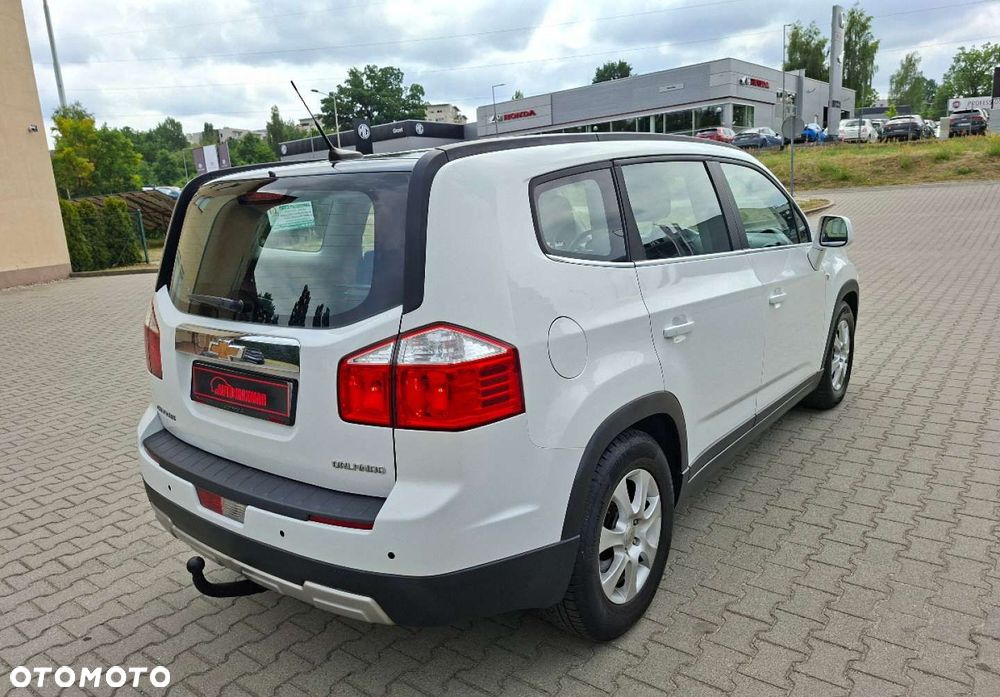 Chevrolet Orlando - 8