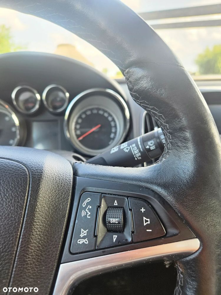 Opel Astra 2.0 CDTI Cosmo - 10