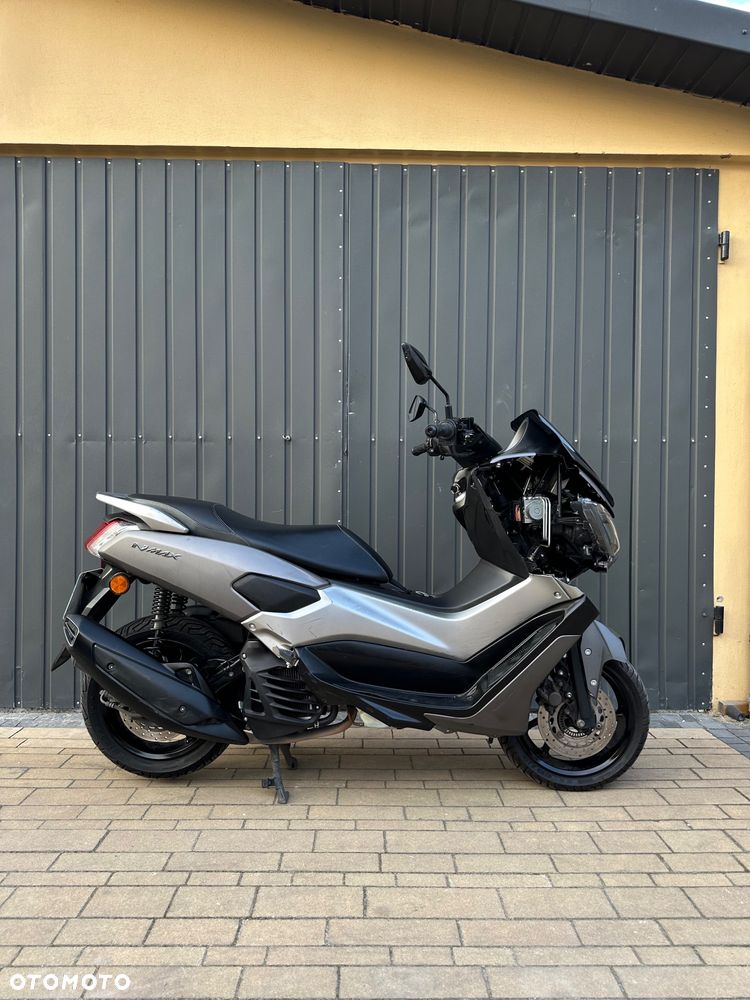 Yamaha NMAX - 6