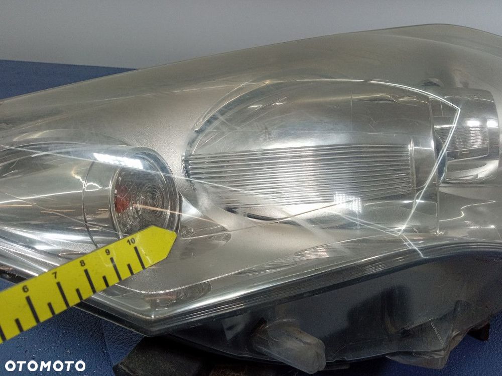RENAULT LAGUNA III REFLEKTOR PRAWY XENON EU - 5