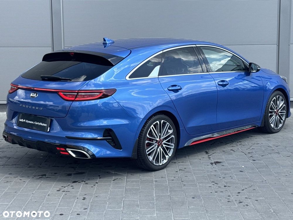 Kia ProCeed 1.6 T-GDI GT DCT - 12